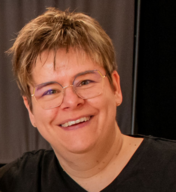 Foto Sekretärin Isabell Adam